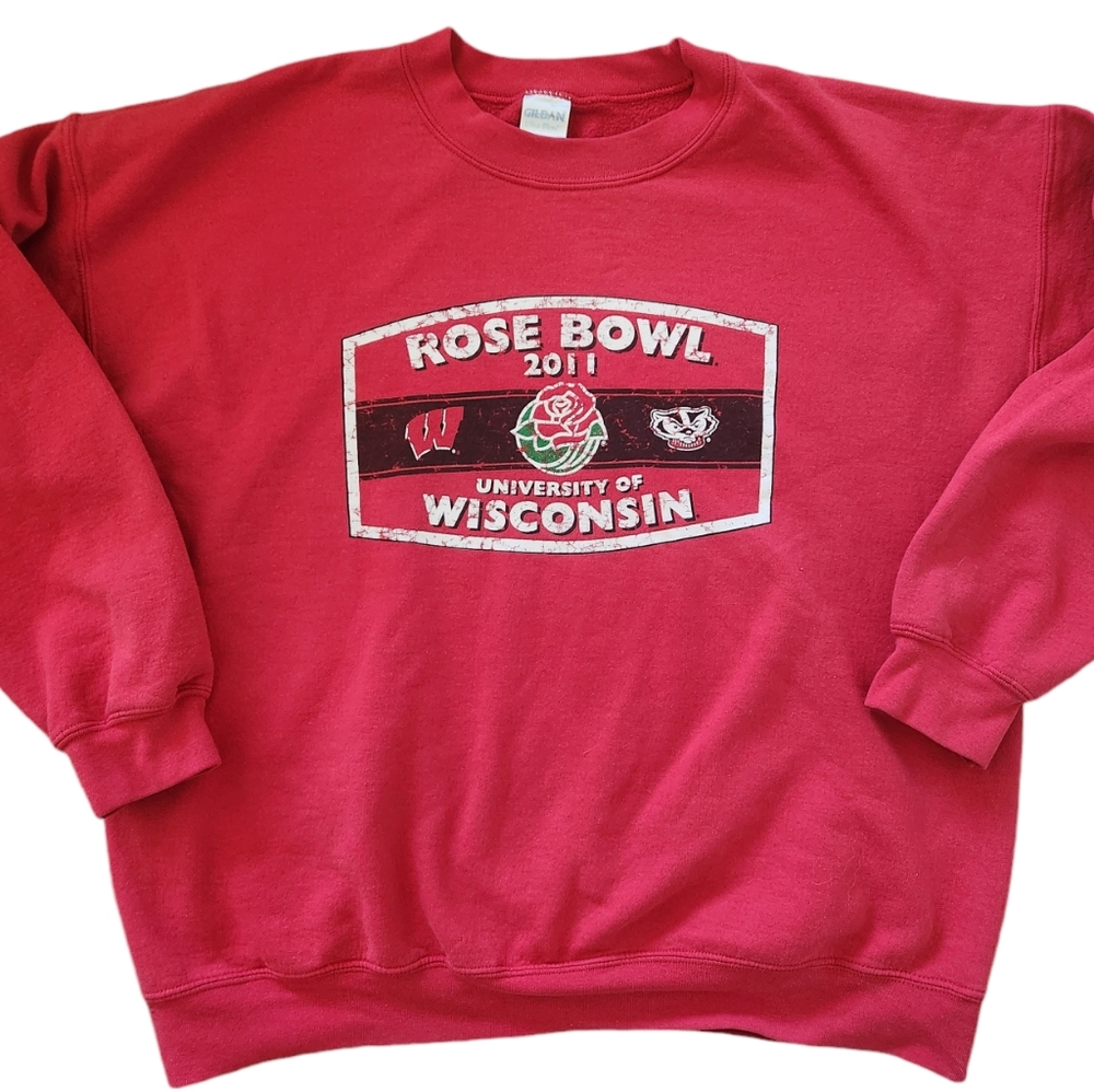 WISCONSIN BADGERS Womens Sweatshirt XL Red 2011 Rose Bowl Crewneck Football Top